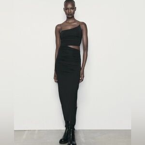 Zara Assymetric Cut-Out Dress Stretch Black